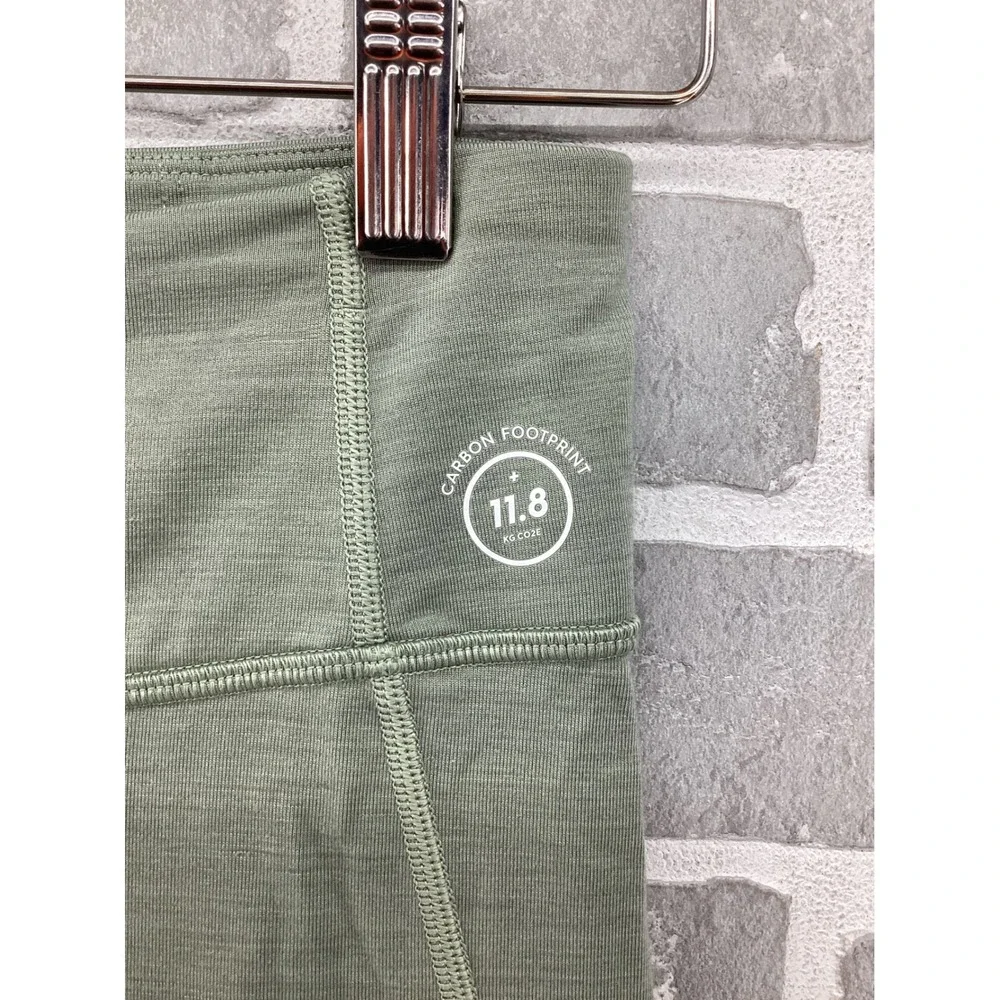 Allbirds Natural Legging Capri Sage Green Merino Wool Blend Size M Activewear